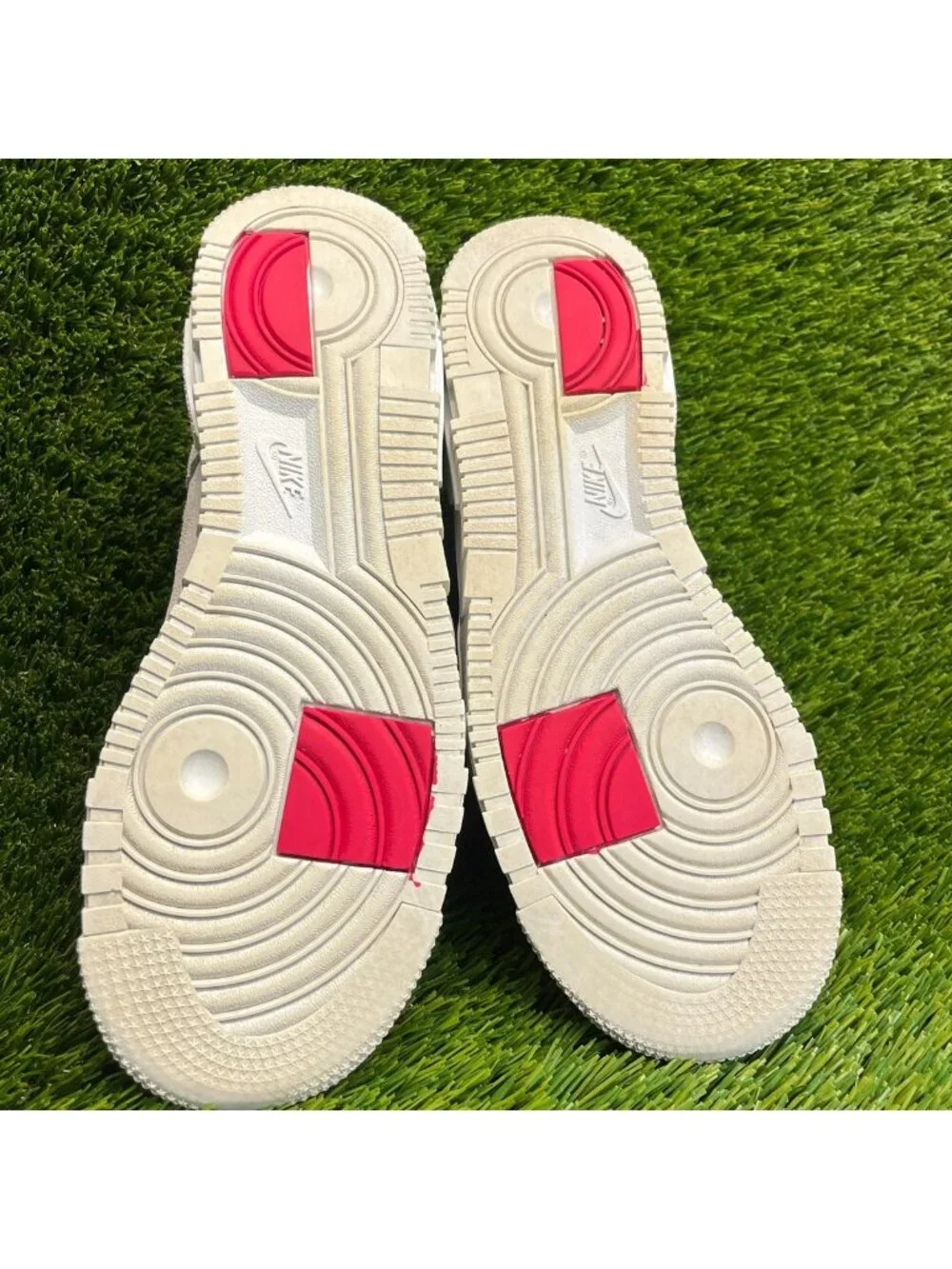 Nike Air Force 1 Pixel Womens Size 8.5 Ivory Red Athletic Walking Shoes Sneakers